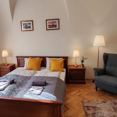 Theatroom Apartament *