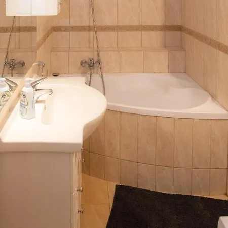 Theatroom Apartmán Eger